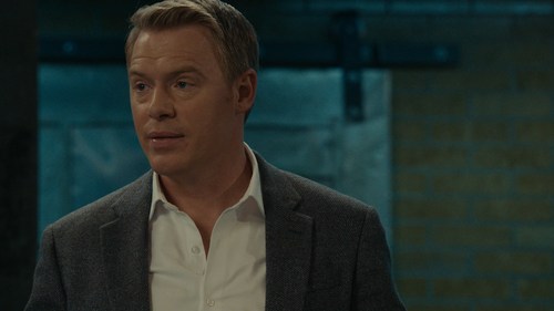 The.Blacklist.S10E21.Raymond.Reddington.Part.1.1080p.AMZN.WEB DL.DDP5.1.H.264 NTb.mkv.0:21:05.png