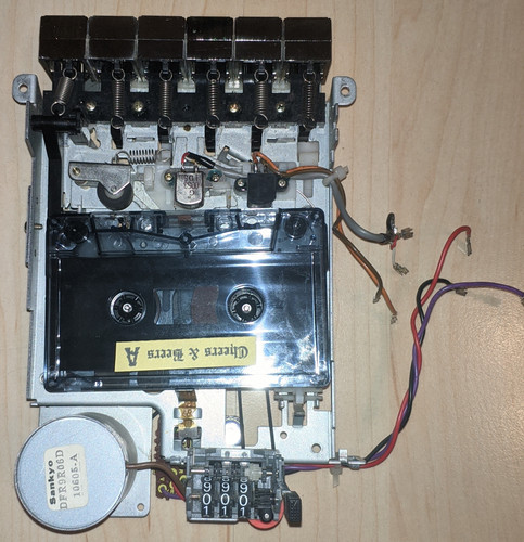 PXL 20230723 004135284