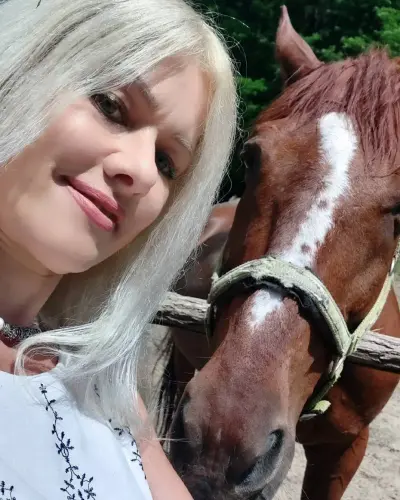 img 1 1690215935701.webp