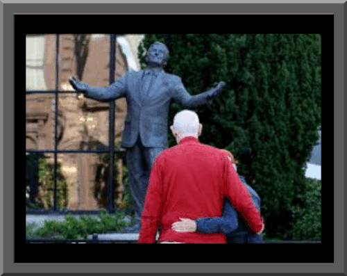 169014987314434415 (1).gif