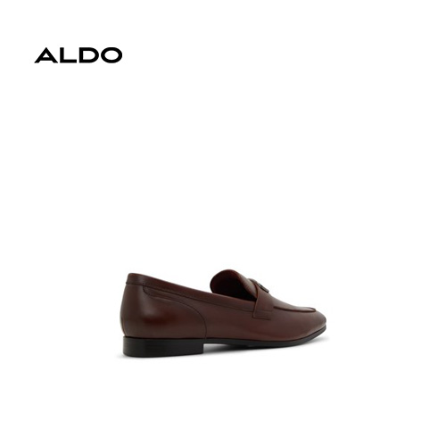 amadeus red 601 001 043 alt1 sq wt 600x600.jpg