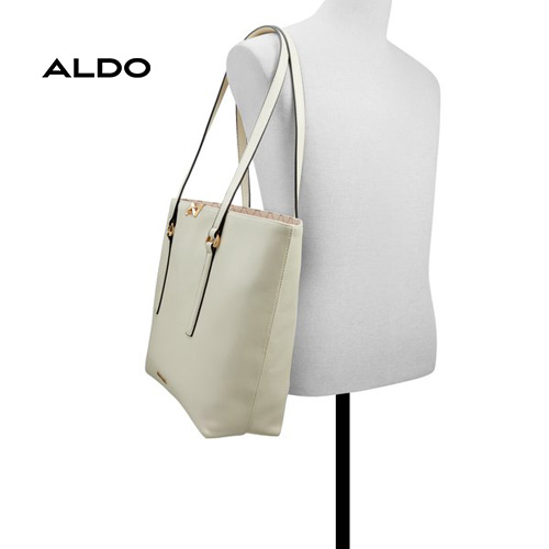 lalaentar white 121 002 034 alt3 sq wt 600x600.jpg