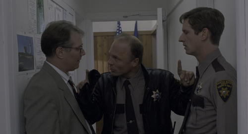 needful.things.1993.2160p.uhd.bluray.x265 b0mbardiers.mkv.scr03.png