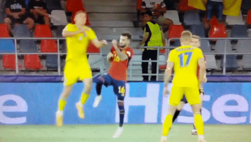 ezgif 1 16fddf2633.gif