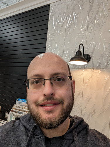 PXL 20230106 181506020.MP.jpg