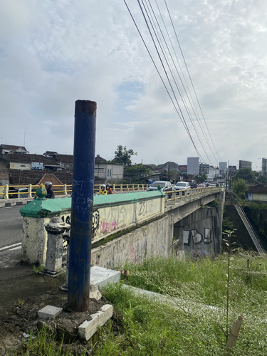 Jembatan tegalrejo.jpg