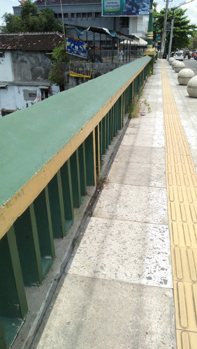 GUARD RAIL.jpg
