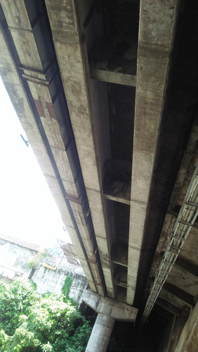 GELAGAR BETON.jpg