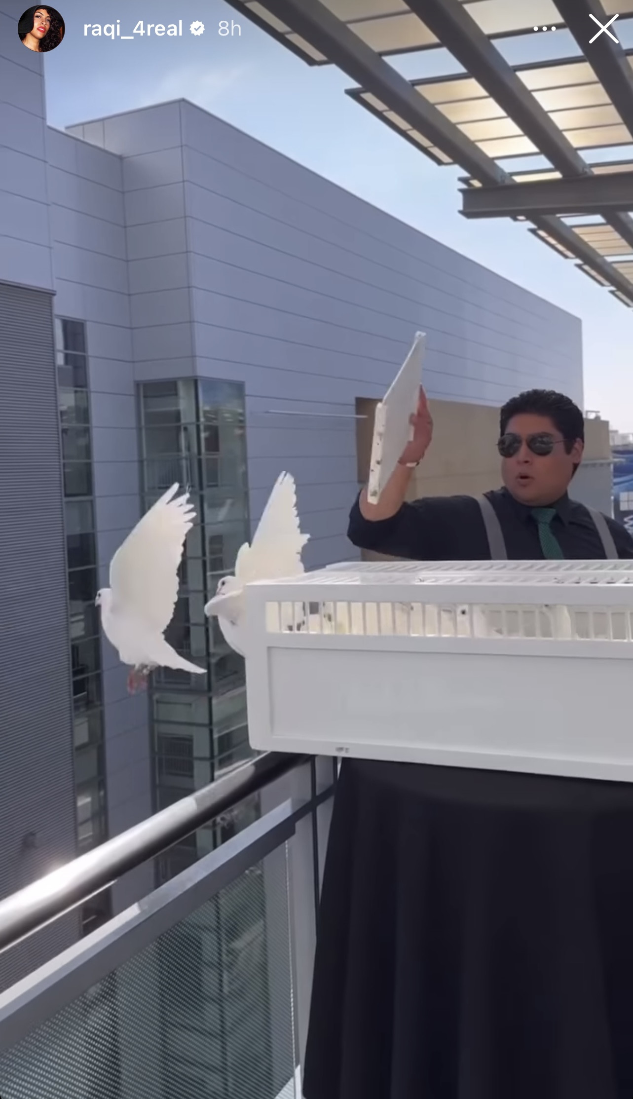 Floyd Mayweather and his birdbath 27 Page 28 Lipstick Alley