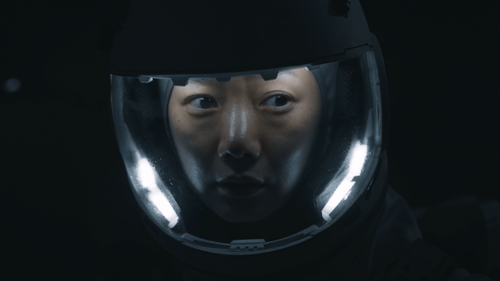The.Silent.Sea.S01E01.2021.Netflix.WEB DL.4K.HEVC.HDR.DDP HDCTV.mkv 20230501 131229.236.png