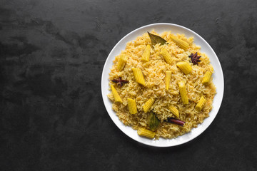 baby corn biryani.jpg