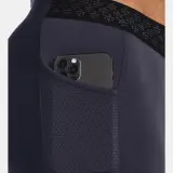 1370316 Black 558 8