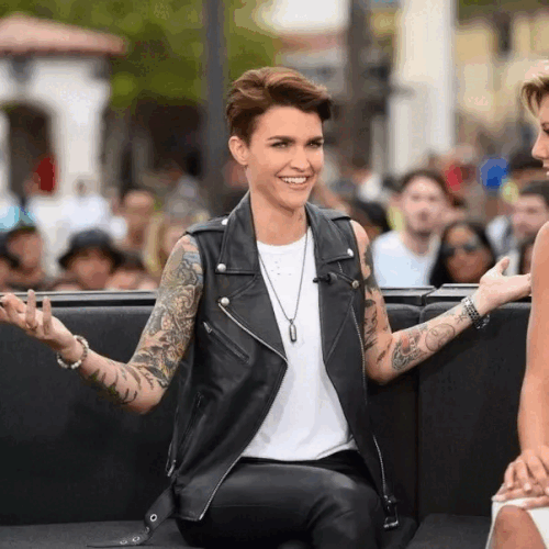 main qimg 44747607004b14785991a9fc478c15b0.gif