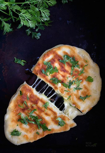 Cheese Naan 1B.jpg
