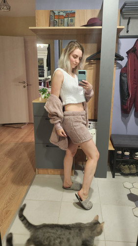 Ae906ee6c5095445db5b32477317d6630E.jpg