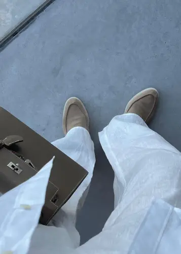 straight leg trouser 01.webp