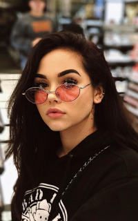 tumblr 2e60b93b860ac69b46bf47c5898befe5 be345d6c 250.jpg
