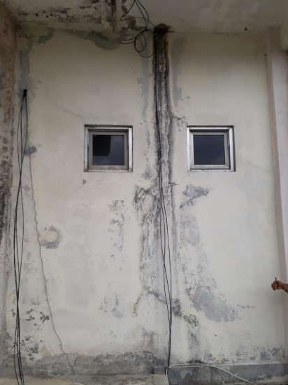 Kamar Mandi Laki Laki Lt.2.jpg