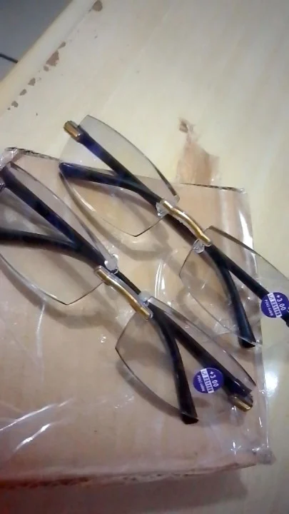 oculos7.webp