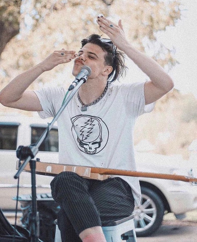 uVXBlW.jpg