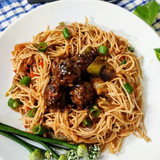 Veg Manchuria Noodles paprika