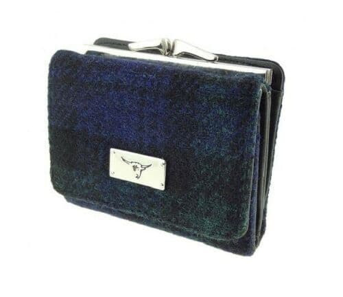 ladies harris tweed clasp purse unst in black watch lb2113 col60 5043 p.jpg