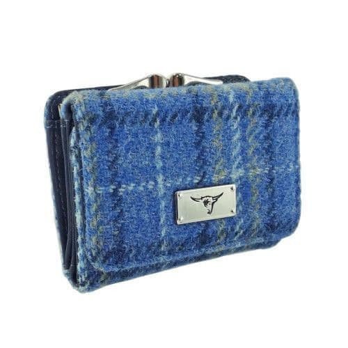 ladies harris tweed clasp purse unst in light blue check lb2113 col129 8483 p.jpg