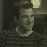 Q2De7s.gif