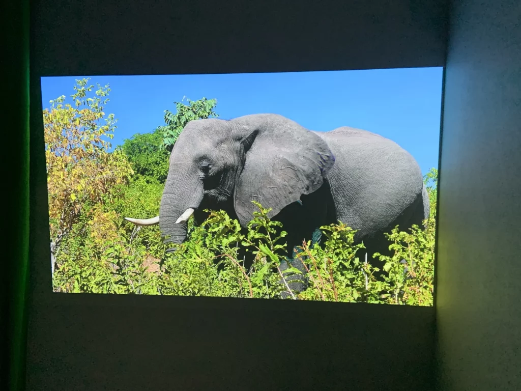 Exceptional image quality from the XGIMI HORIZON Pro projector for an immersive experience