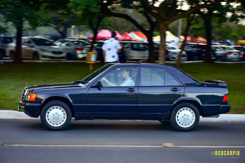 Estacionamento 8 0423 038.jpg