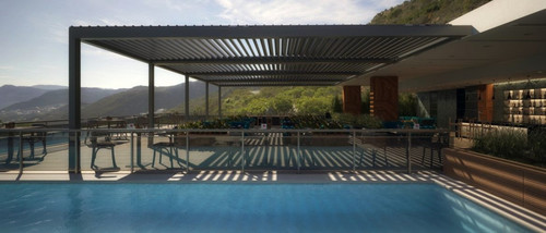 Smart Roof Shades provides best quality Aluminum Pergola in Dubai.jpg