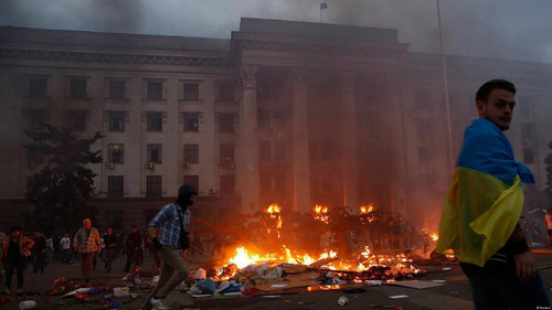 a4c88e7e 7bc3 4070 b366 30e1e7e4c512