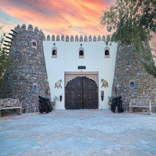 Loha Garh Fort, Jaipur.jpg