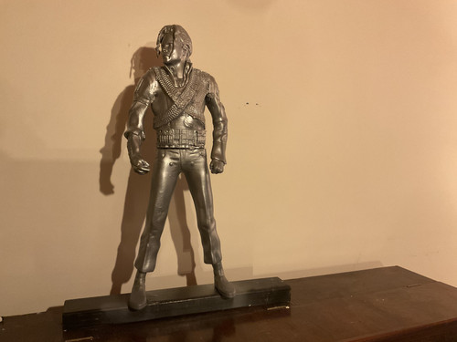 DE373F08 8B78 4D89 9D5F 2C07341F43A8