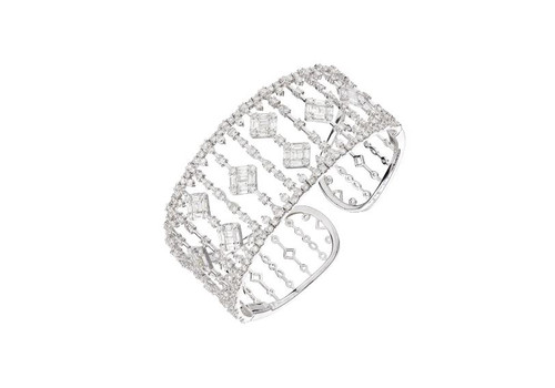 Diamond Hinged Bracelet - Devi jewels.jpg