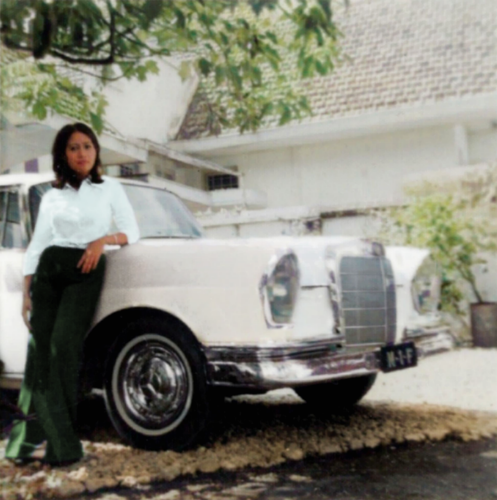 R GuyWithTheCat 2.png