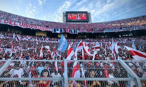 monumental river plate.jpg