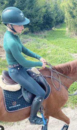 99A59D71 04B3 43DC 9F2E CE06A2B25633