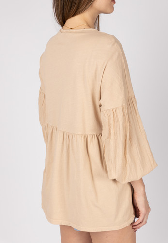 Wearable stories 501.jpg