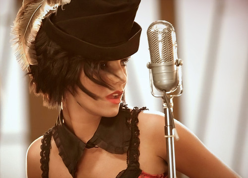 Julia Volkova t.A.T.u. in 220/Sparks.jpg