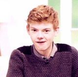 tumblr b7a62f90e7c33897032a26b51da73cd8 32a6f5e3 400.gif