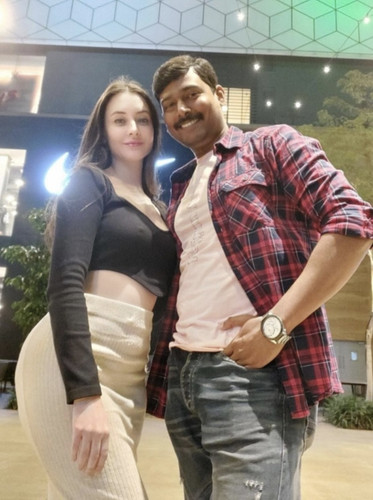 E9F27DAD BD1D 4FC8 B283 247D16EE6464.jpg