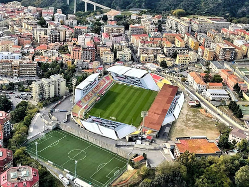 palazzina in fila.jpg