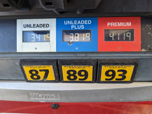 PXL 20230307 190902706.jpg