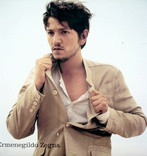 55b5f090ce5427955624e9f1e606fd4b diego luna hot handsome faces.jpg