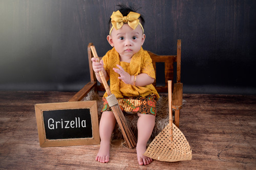 Faradesya (4) GRIZELLA 10RS edit s.jpg