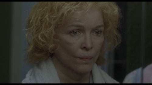 Requiem.for.A.Dream.2000.UHD.BluRay.2160p.TrueHD.Atmos.7.1.DV.HEVC.REMUX-FraMeSToR.mkv_000969677.png