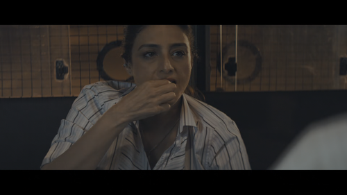 Kuttey.2023.1080p.NF.WEB DL.HDR.DDP5.1.Atmos.H.265 DoGGY.mkv snapshot 00.27.21 [2023.03.16 02.17.17].png