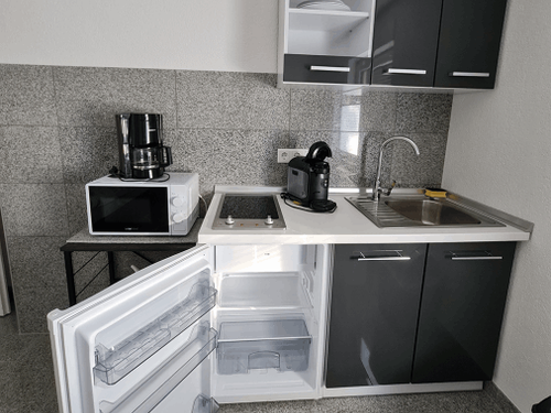 Gästezimmer - Zimmervermietung Weber in Köln.png