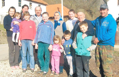 anicici jadovnik 351800 6662.jpg